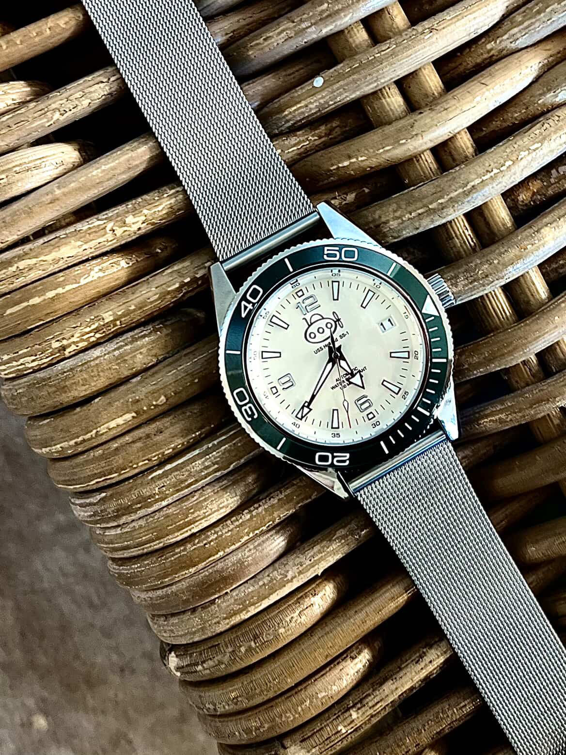 The SS-1 in Green and White